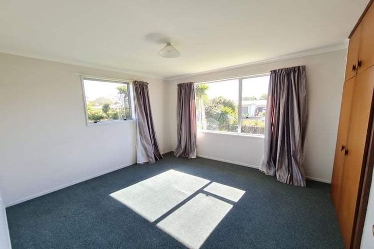 Photo of property in 19 Stacey Place, Woolston, Christchurch, 8062
