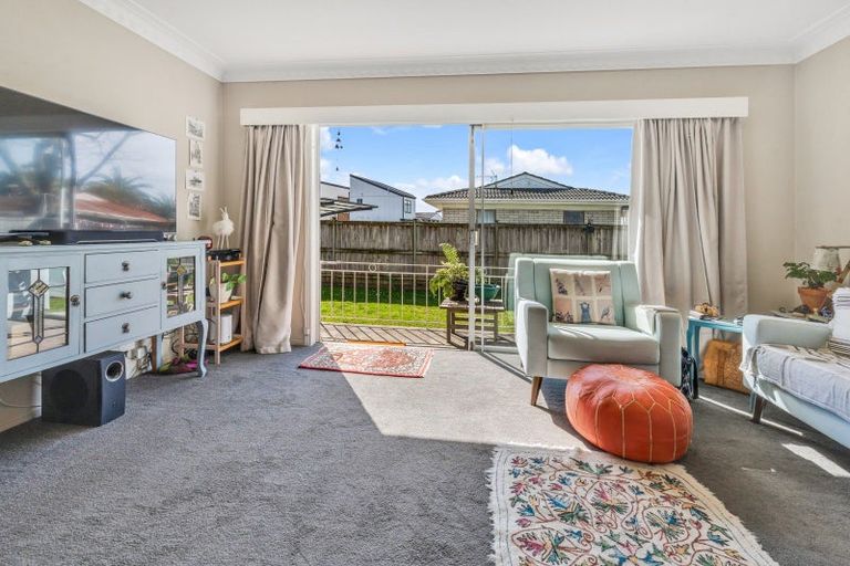 Photo of property in 2/90 Pakuranga Road, Pakuranga, Auckland, 2010