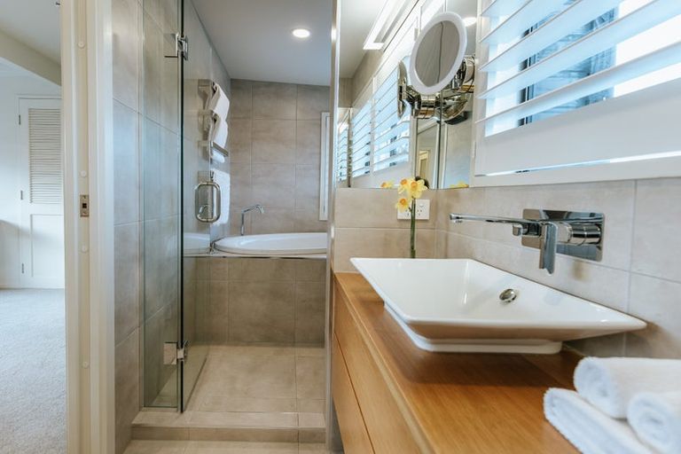 Photo of property in 86 Golf Course Road, Wanaka, 9305