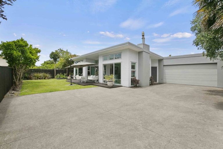 Photo of property in 33a Waimea Street, Westown, New Plymouth, 4310