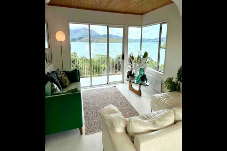 Photo of property in 31 Harbour View Terrace, Cass Bay, Lyttelton, 8082