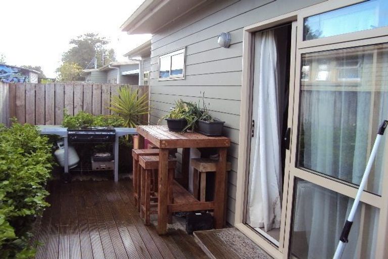 Photo of property in 6a Gazeley Avenue, Silverdale, Hamilton, 3216