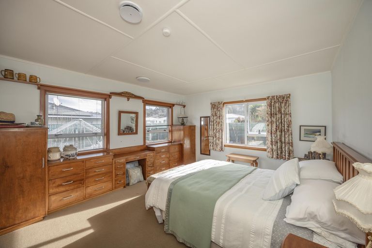 Photo of property in 29 Balmoral Street, Oamaru North, Oamaru, 9400