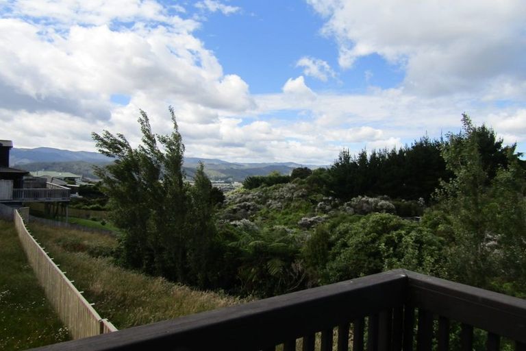 Photo of property in 88a Kirton Drive, Riverstone Terraces, Upper Hutt, 5018