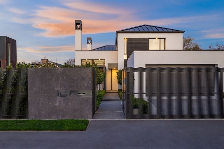 Photo of property in 14a Jacksons Road, Merivale, Christchurch, 8014