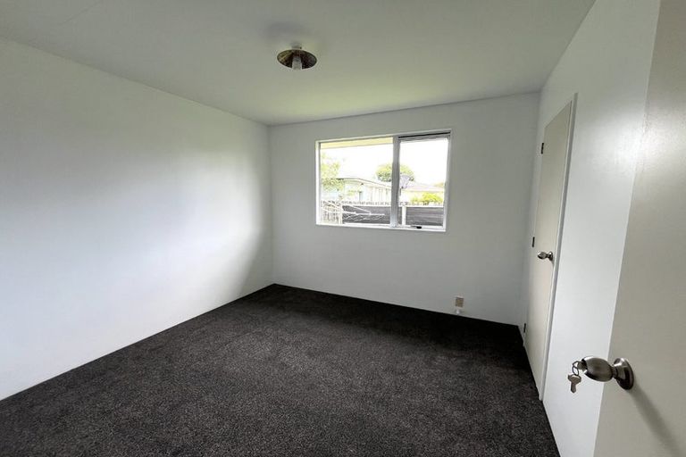 Photo of property in 15c Trevor Hosken Drive, Wiri, Auckland, 2104