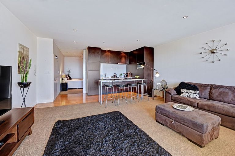 Photo of property in Latitude 41, 2/269 Wakefield Quay, Stepneyville, Nelson, 7010