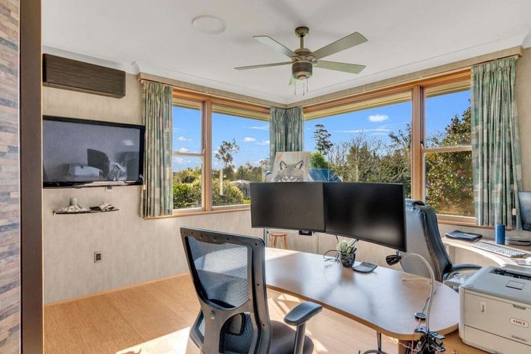 Photo of property in 27 Marian Drive, Inner Kaiti, Gisborne, 4010