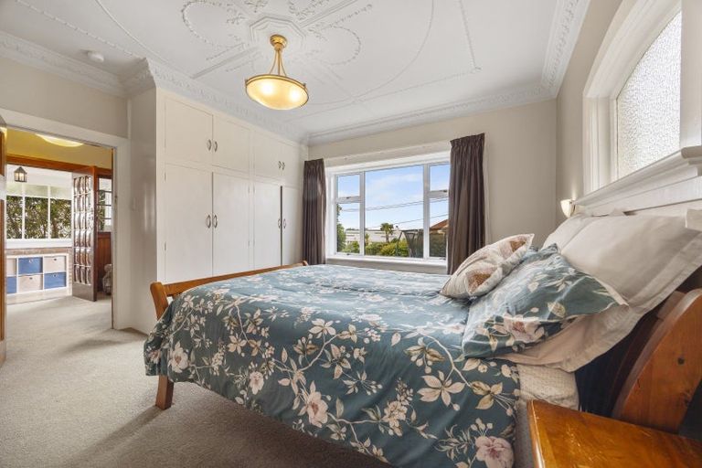 Photo of property in 78 Middleton Road, Kew, Dunedin, 9012