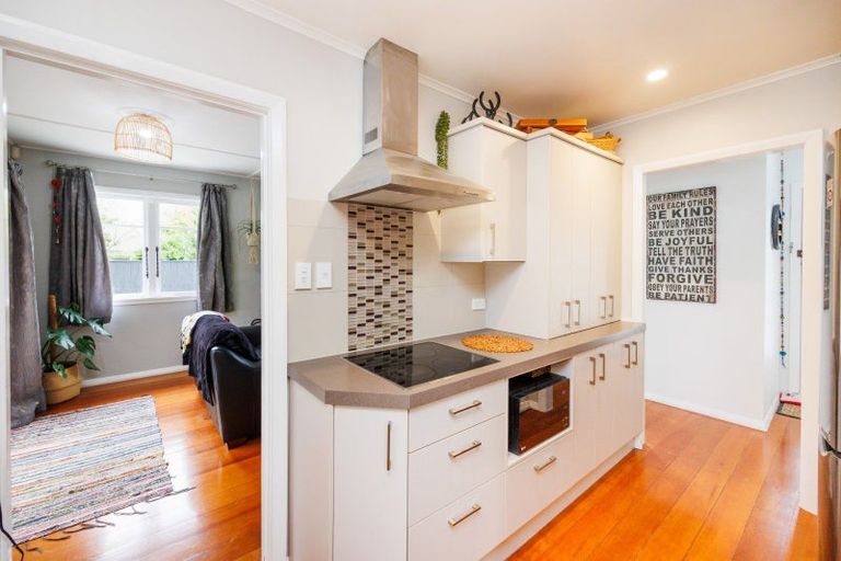 Photo of property in 921 Upper Main Street, Roslyn, Palmerston North, 4414