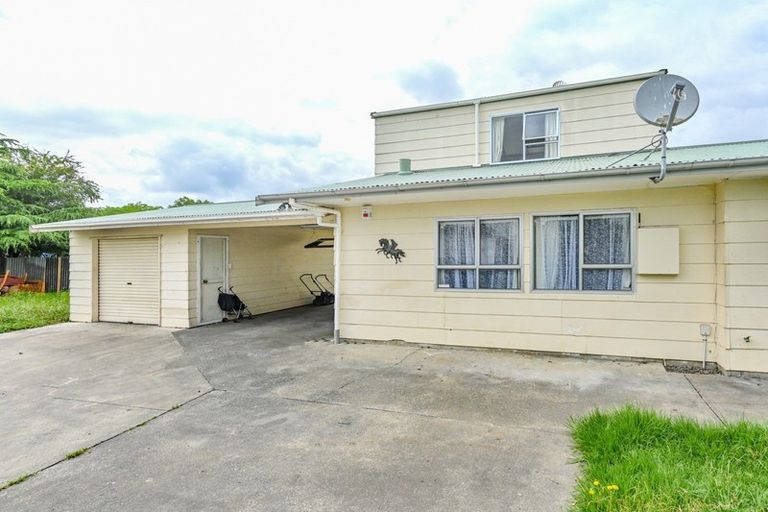 Photo of property in 15 Ramsey Crescent, Flaxmere, Hastings, 4120