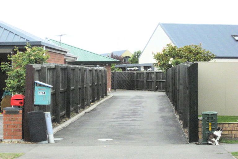 Photo of property in 114 Bayswater Crescent, Bromley, Christchurch, 8062