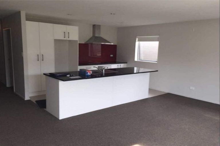 Photo of property in 13 Pipipi Crescent, Takanini, 2112