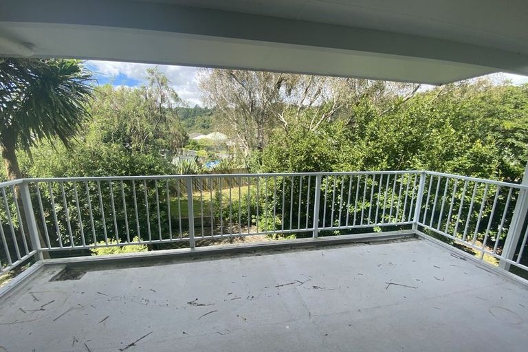 Photo of property in 95 Farmer Crescent, Taita, Lower Hutt, 5011