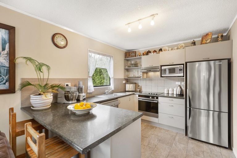 Photo of property in 8a Primrose Street, Raglan, 3225