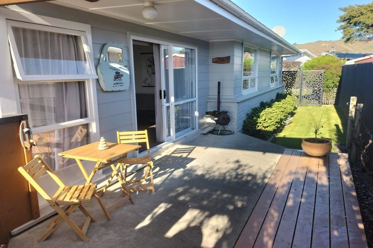 Photo of property in 15 Karina Crescent, Redwoodtown, Blenheim, 7201