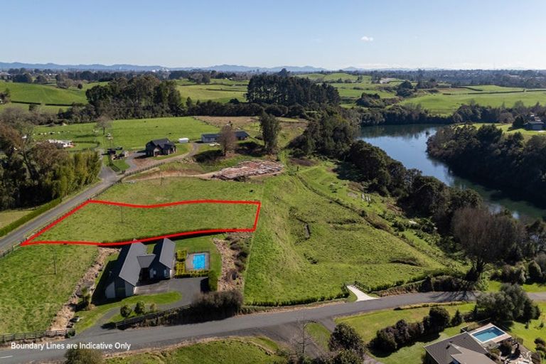 Photo of property in 2 Nukuhau Lane, Rukuhia, 3282