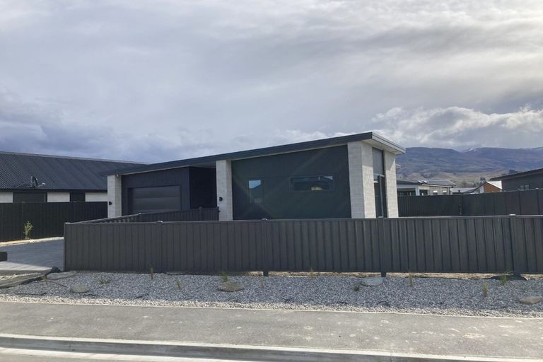 Photo of property in 46 Olds Crescent, Cromwell, 9310