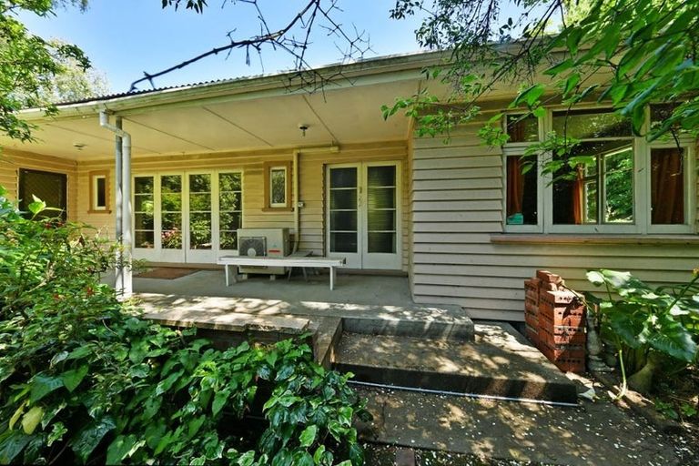 Photo of property in 250 Halswell Road, Halswell, Christchurch, 8025