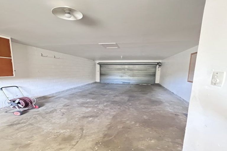 Photo of property in 114 Garnett Street, Raureka, Hastings, 4120