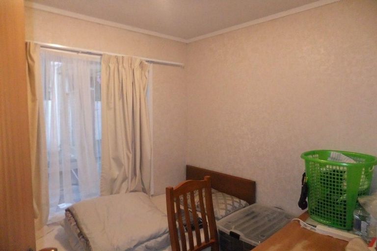 Photo of property in 1/23 Anich Road, Massey, Auckland, 0614