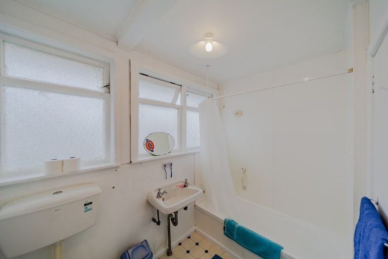 Photo of property in 19 Mccarthy Terrace, Waipukurau, 4200