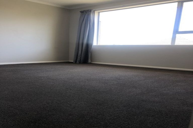 Photo of property in 4/101 Middlepark Road, Sockburn, Christchurch, 8042