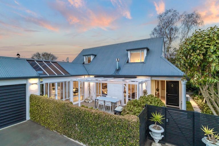 Photo of property in 20 Leinster Road, Merivale, Christchurch, 8014