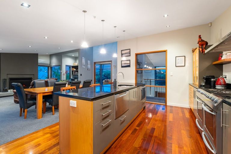 Photo of property in 3 Young Nicks Lane, Whitby, Porirua, 5024