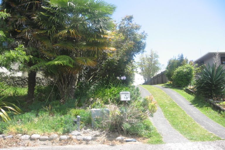 Photo of property in 13 Bayview Street, Te Puke, 3119