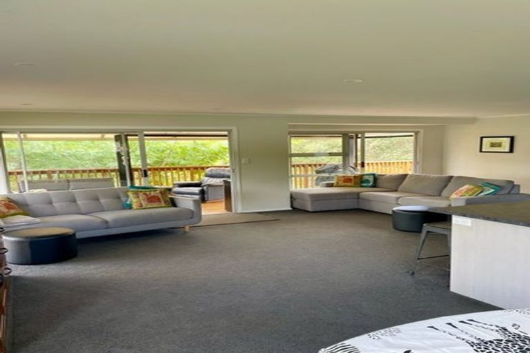 Photo of property in 4 Gails Drive, Okura, Albany, 0792