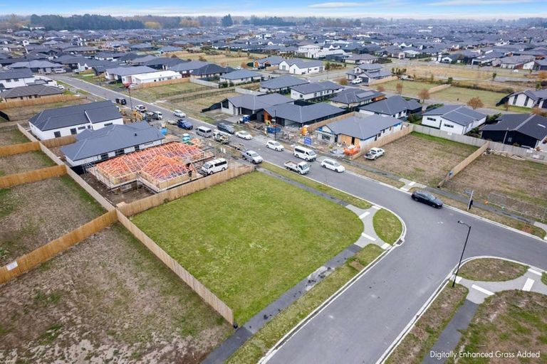 Photo of property in 18 Timara Crescent, Marshland, Christchurch, 8083