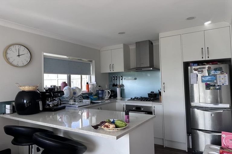 Photo of property in 56a Shelter Drive, Greenhithe, Auckland, 0632
