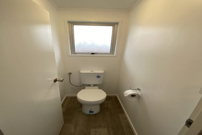 Photo of property in 79a Churchill Avenue, Hokowhitu, Palmerston North, 4410