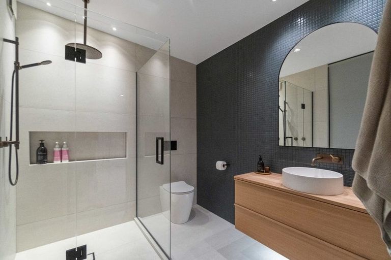 Photo of property in 61b Castor Bay Road, Castor Bay, Auckland, 0620