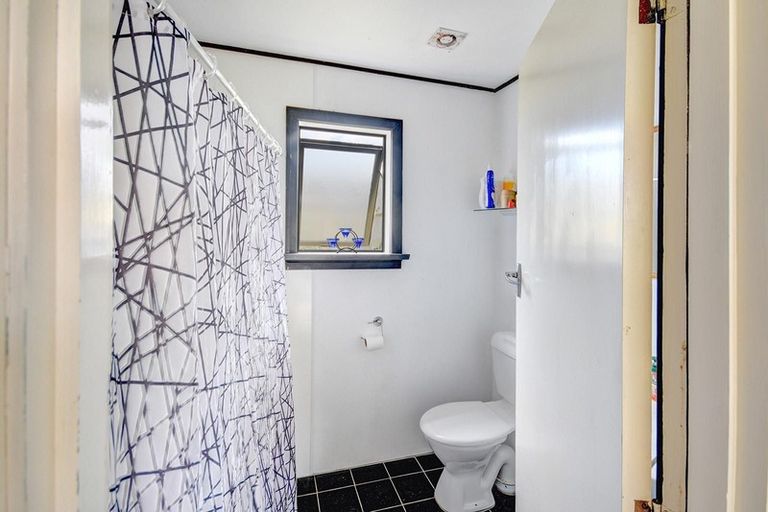 Photo of property in 31 Mcintosh Road, Brighton, Dunedin, 9035