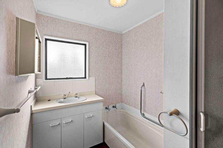 Photo of property in 22 Tawa Street, Gonville, Whanganui, 4501