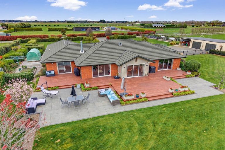 Photo of property in 368 Ashburton Staveley Road, Greenstreet, Ashburton, 7771