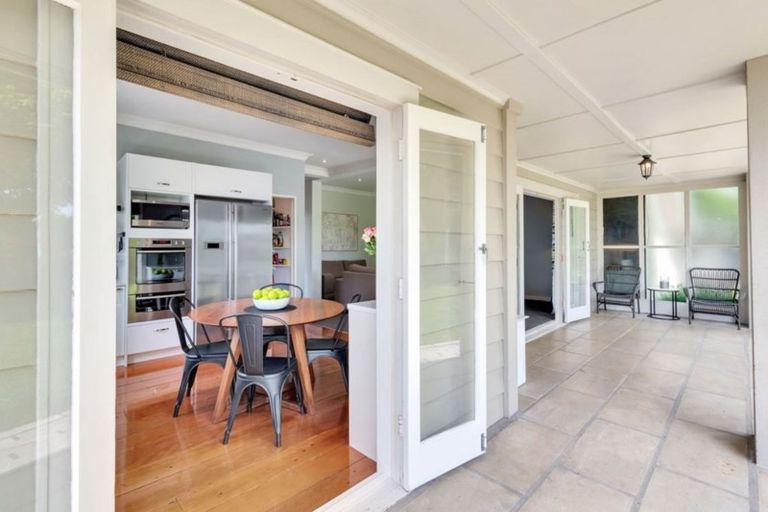 Photo of property in 13 Albert Street, Papakura, 2110