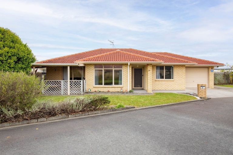 Photo of property in 13 Grevillea Place, Melville, Hamilton, 3206