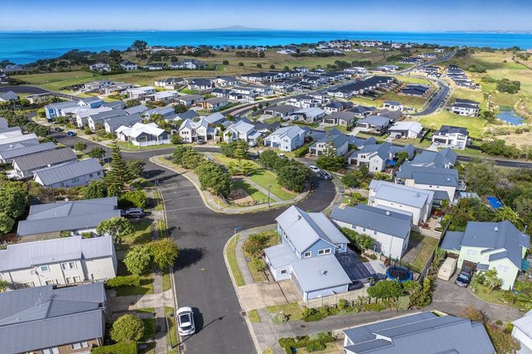Photo of property in 17 Cape Cod Drive, Gulf Harbour, Whangaparaoa, 0930
