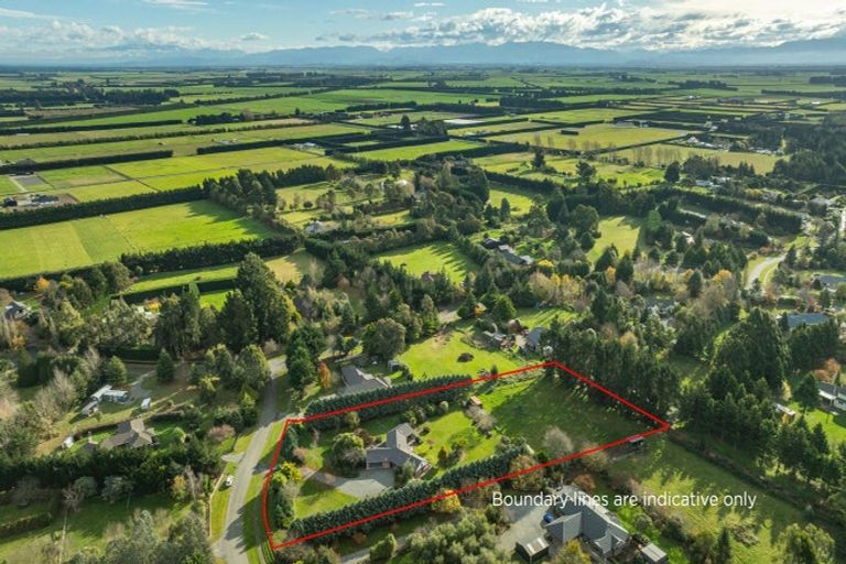 Photo of property in 7 Manna Place, West Melton, Christchurch, 7675