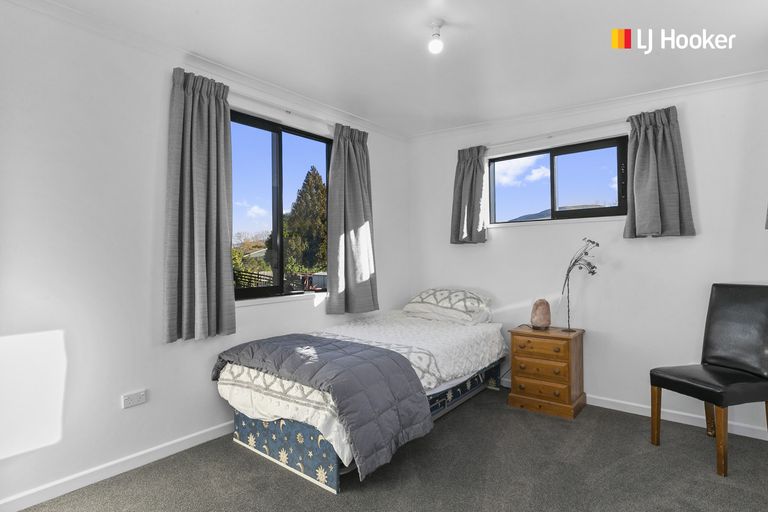 Photo of property in 81 Beach Street, Waikouaiti, 9510