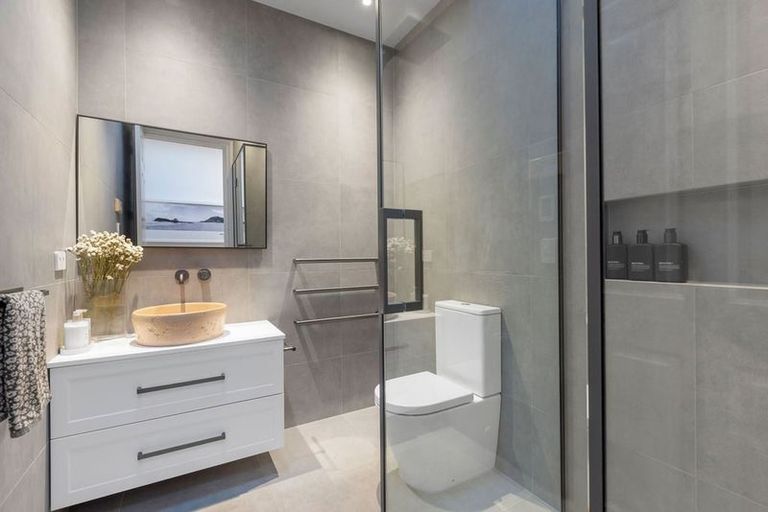 Photo of property in 17a Hamilton Avenue, Ilam, Christchurch, 8041