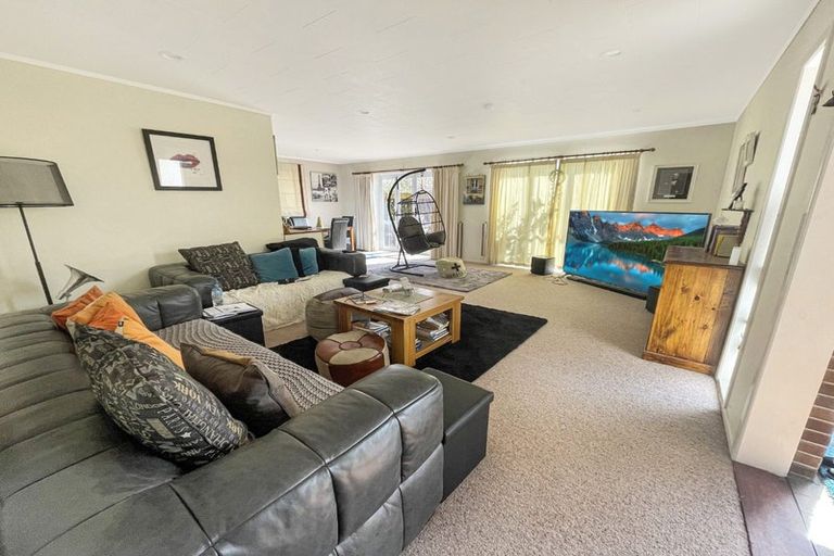 Photo of property in 26 Hillcrest Street, Tirau, 3410