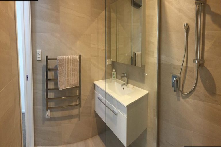 Photo of property in 4/33 Darvel Street, Riccarton, Christchurch, 8011