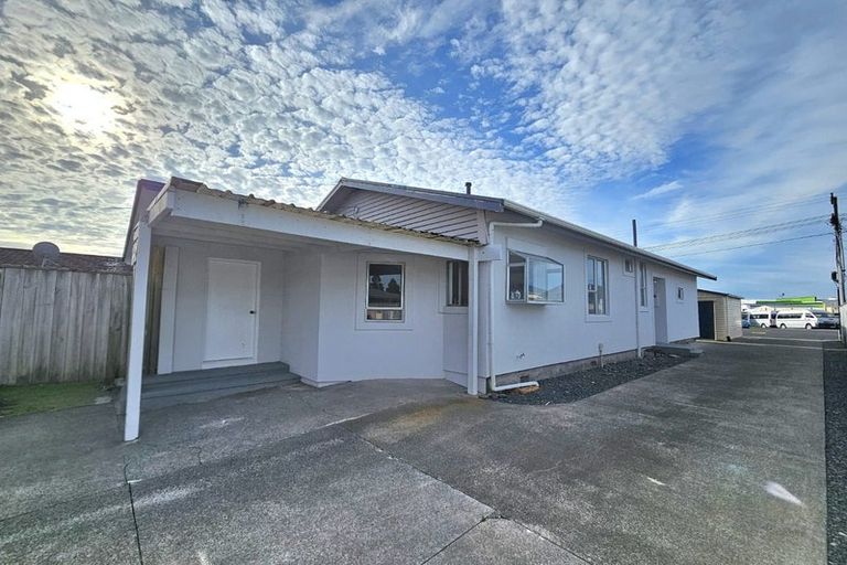 Photo of property in 14 Darnell Street, Fitzroy, New Plymouth, 4312