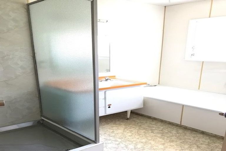 Photo of property in 165 Knights Road, Hutt Central, Lower Hutt, 5010