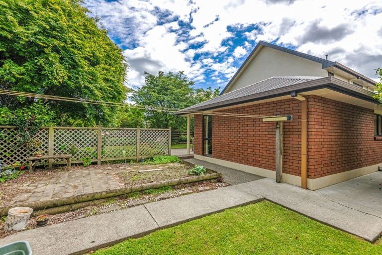 Photo of property in 11 Balcairn Place, Terrace End, Palmerston North, 4410