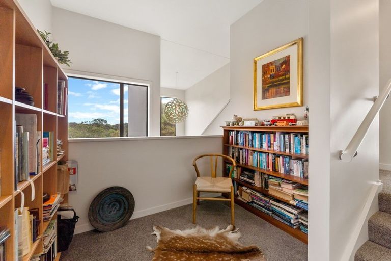 Photo of property in 56 Paetawa Road, Peka Peka, Waikanae, 5391